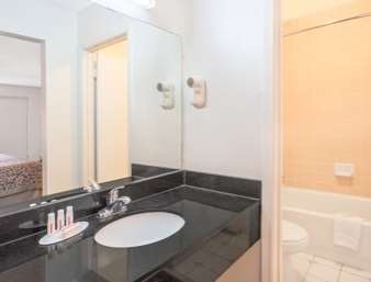 Americas Best Value Inn Holly Springs Номер фото